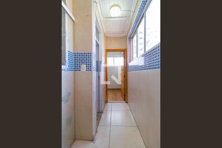 Apartamento à venda com 110m², 3 quartos e 1 vagaÁrea de Serviço