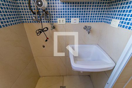 Apartamento à venda com 110m², 3 quartos e 1 vagaÁrea de Serviço