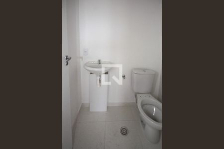 Apartamento à venda com 35m², 1 quarto e sem vaga Apartamento à venda com 35m², 1 quarto e sem vagaBanheiro da Suite