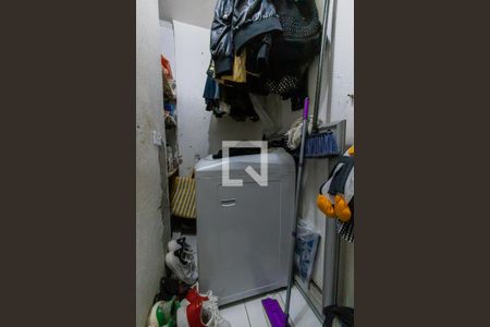 Apartamento à venda com 32m², 1 quarto e sem vagaÁrea de Serviço