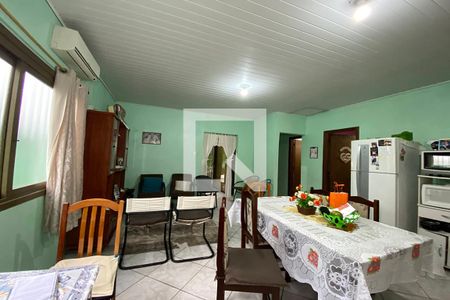 Casa à venda com 119m², 3 quartos e 2 vagasCozinha