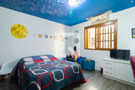 Casa à venda com 385m², 5 quartos e 9 vagasQuarto 1