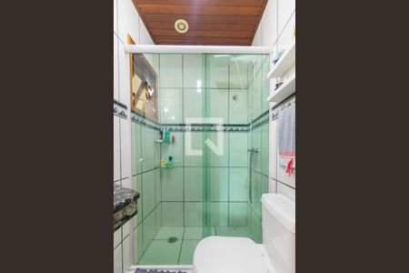 Casa à venda com 385m², 5 quartos e 9 vagasBanheiro da Suíte 5