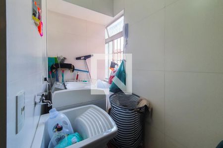 Apartamento para alugar com 65m², 2 quartos e 1 vagaÁrea de Serviço