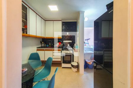 Apartamento para alugar com 65m², 2 quartos e 1 vagaCozinha