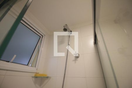 Apartamento à venda com 69m², 2 quartos e 2 vagasChuveiro