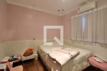 Casa para alugar com 125m², 3 quartos e 2 vagasQuarto 2