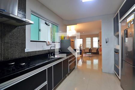 Casa para alugar com 125m², 3 quartos e 2 vagasCozinha