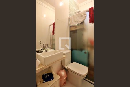 Casa para alugar com 125m², 3 quartos e 2 vagasBanheiro Social