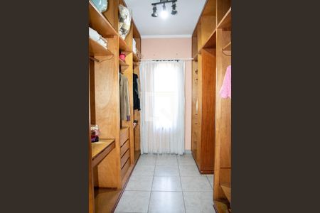 Casa para alugar com 750m², 8 quartos e 5 vagasCloset