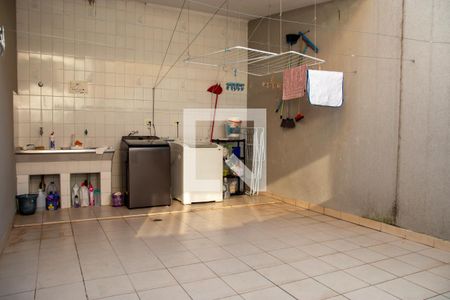 Casa para alugar com 750m², 8 quartos e 5 vagasÁrea de Serviço