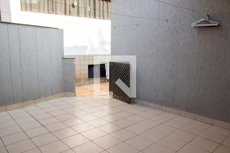 Casa para alugar com 750m², 8 quartos e 5 vagasÁrea de Serviço