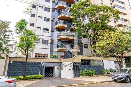 Apartamento à venda com 130m², 2 quartos e 2 vagasFachada e portaria