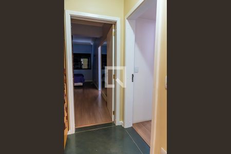 Apartamento à venda com 130m², 2 quartos e 2 vagasCorredor