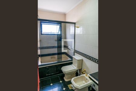 Apartamento à venda com 130m², 2 quartos e 2 vagasBanheiro da Suíte