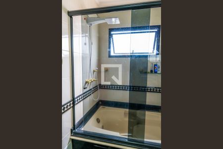 Apartamento à venda com 130m², 2 quartos e 2 vagasBanheiro da Suíte