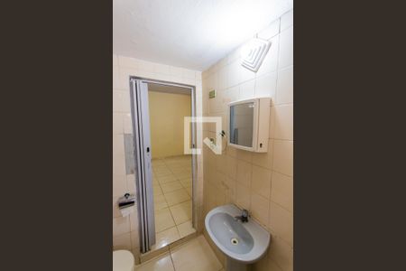 Banheiro da Suíte de casa para alugar com 1 quarto, 30m² em Parque Oratório, Santo André