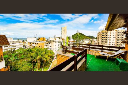 Casa de condomínio para alugar com 335m², 6 quartos e 4 vagasVaranda da Suite 3