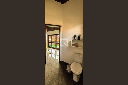 Casa de condomínio para alugar com 335m², 6 quartos e 4 vagasBanheiro da Suíte 3