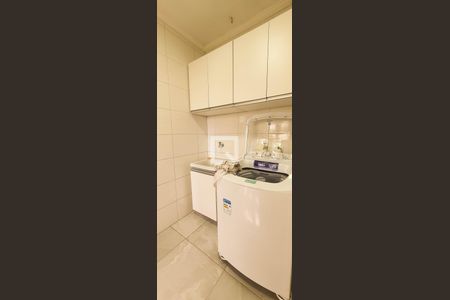 Casa de condomínio para alugar com 335m², 6 quartos e 4 vagasLavanderia