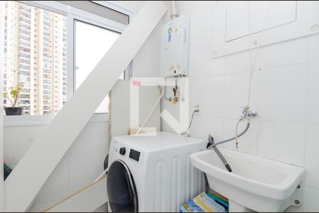 Apartamento para alugar com 58m², 2 quartos e 1 vagaÁrea de Serviço