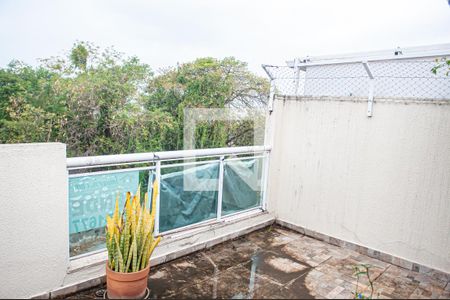 Casa à venda com 220m², 3 quartos e 2 vagasterraço