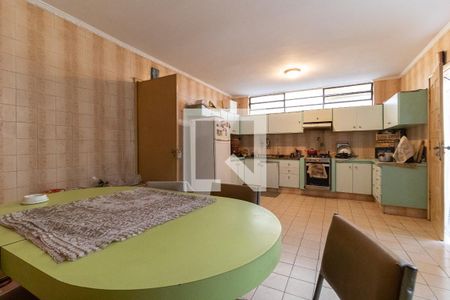 Casa à venda com 202m², 3 quartos e 4 vagasCozinha