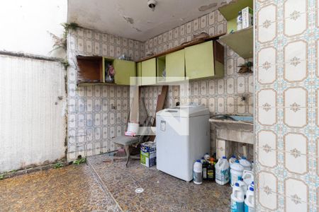 Casa à venda com 202m², 3 quartos e 4 vagasLavanderia