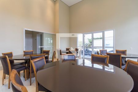 Apartamento para alugar com 110m², 2 quartos e 2 vagas Apartamento para alugar com 110m², 2 quartos e 2 vagasÁrea comum - Salão de festas