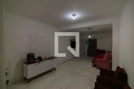 Sala de casa à venda com 4 quartos, 300m² em Jardim Maria Rosa, Taboão da Serra