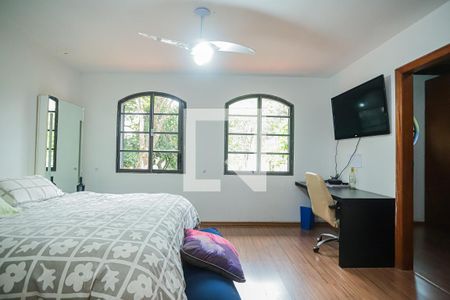 Casa à venda com 280m², 4 quartos e 6 vagasQuarto 1