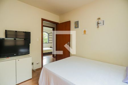 Casa à venda com 280m², 4 quartos e 6 vagasQuarto 2