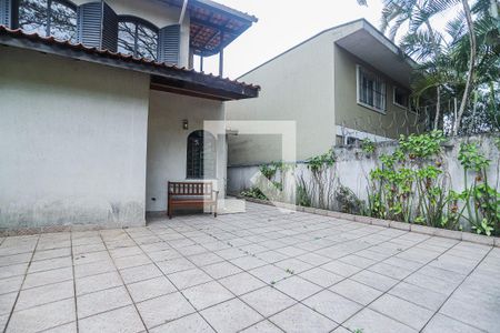 Casa à venda com 280m², 4 quartos e 6 vagasQuintal