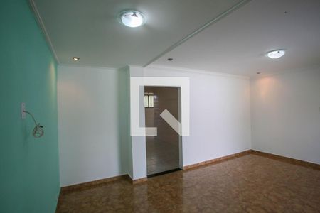 Sala de casa à venda com 3 quartos, 154m² em Curicica, Rio de Janeiro