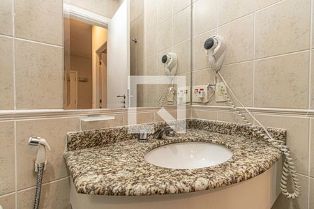 Apartamento para alugar com 40m², 1 quarto e 1 vaga Apartamento para alugar com 40m², 1 quarto e 1 vagaBanheiro da Suíte