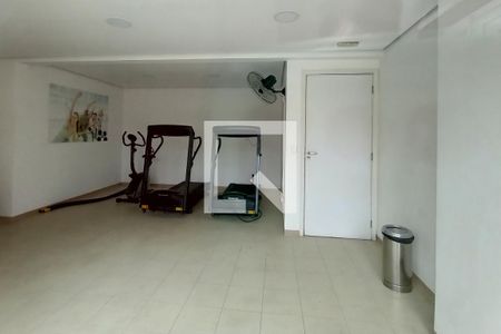 Apartamento à venda com 74m², 3 quartos e 2 vagas Apartamento à venda com 74m², 3 quartos e 2 vagasÁrea comum - Academia