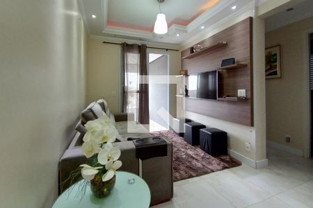 Sala de TV de apartamento à venda com 3 quartos, 74m² em Vila Caju, São Paulo