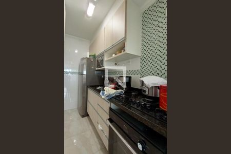 Apartamento à venda com 74m², 3 quartos e 2 vagas Apartamento à venda com 74m², 3 quartos e 2 vagasCozinha