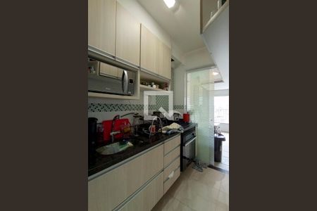 Apartamento à venda com 74m², 3 quartos e 2 vagas Apartamento à venda com 74m², 3 quartos e 2 vagasCozinha