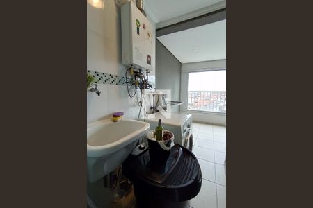 Apartamento à venda com 74m², 3 quartos e 2 vagas Apartamento à venda com 74m², 3 quartos e 2 vagasÁrea de Serviço