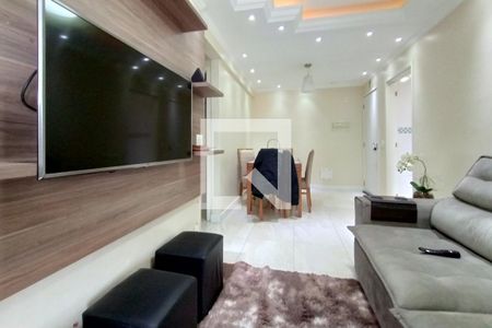 Sala de TV de apartamento à venda com 3 quartos, 74m² em Vila Caju, São Paulo