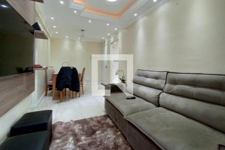 Sala de TV de apartamento à venda com 3 quartos, 74m² em Vila Caju, São Paulo