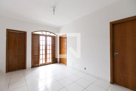 Sala de casa para alugar com 3 quartos, 100m² em Parque Cruzeiro do Sul, São Paulo