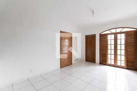 Sala de casa para alugar com 3 quartos, 100m² em Parque Cruzeiro do Sul, São Paulo