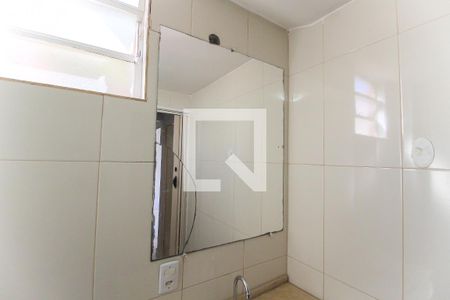 Apartamento à venda com 97m², 3 quartos e 2 vagasDetalhe Banheiro