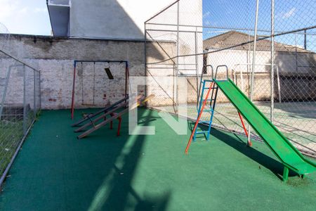 Apartamento para alugar com 45m², 2 quartos e 1 vaga Apartamento para alugar com 45m², 2 quartos e 1 vagaÁrea Comum - Playground