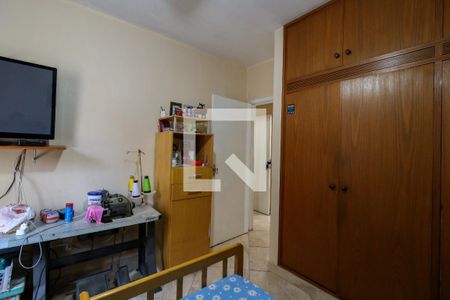 Casa à venda com 323m², 4 quartos e 3 vagas Casa à venda com 323m², 4 quartos e 3 vagasQuarto 3