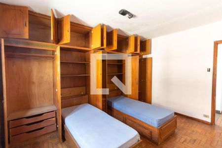 Quarto 2 de casa à venda com 3 quartos, 150m² em Vila Guilhermina, São Paulo