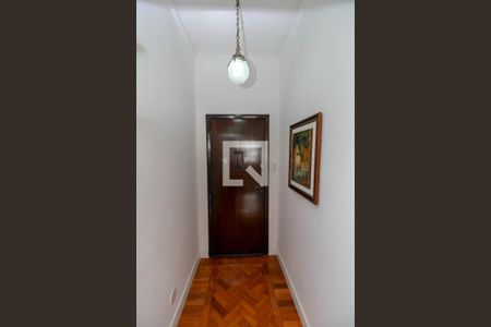 Hall social de apartamento para alugar com 3 quartos, 113m² em Laranjeiras, Rio de Janeiro