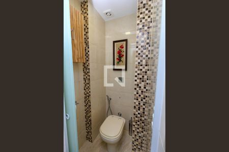 Apartamento para alugar com 113m², 3 quartos e 1 vaga Apartamento para alugar com 113m², 3 quartos e 1 vagaBanheiro da Suíte